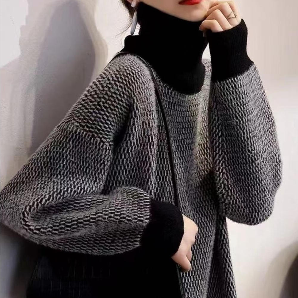 Elegant Black and Gray Women's Sweater